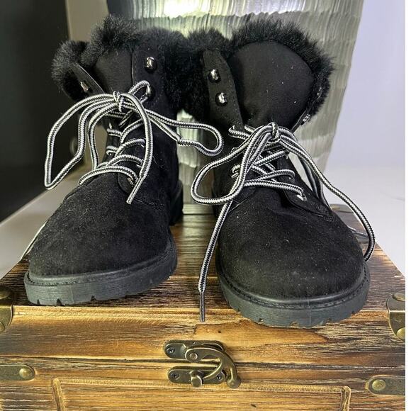 Rock and Candy by Zigi Shearling Boots in Black - Picture 3 of 10